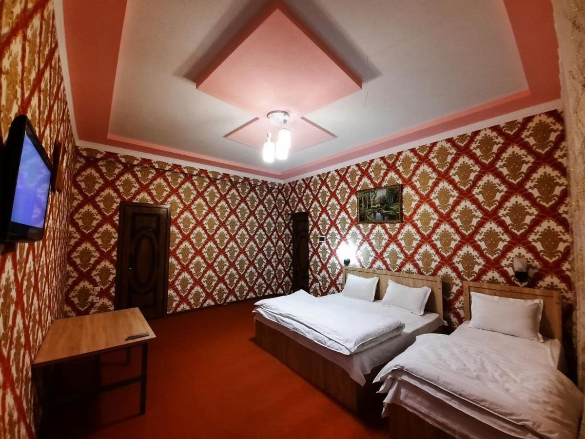 Hotel Зона Отдых Apachi В Горах Чимган Esterno foto