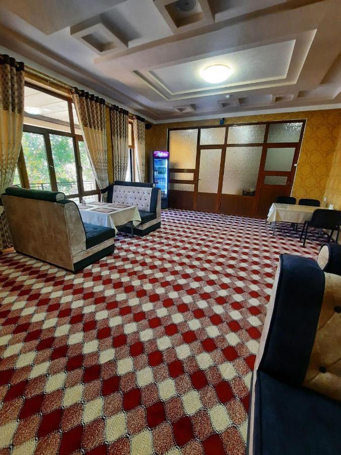 Hotel Зона Отдых Apachi В Горах Чимган Esterno foto